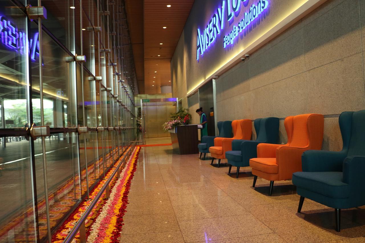 Отель Aviserv Lounge Мумбаи Экстерьер фото